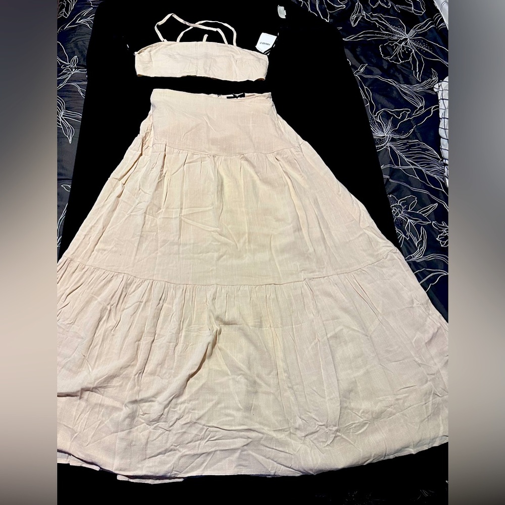 Lace Back Cropped Cami & Skirt Set 2- piece Maxi Skirt Set